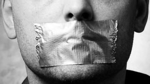 Hukum Ghibah dan Fitnah dalam Islam: Apa yang Perlu Anda Ketahui