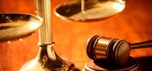 Perbedaan Antara Hukum Islam dan Hukum Konvensional yang Perlu Anda Pahami