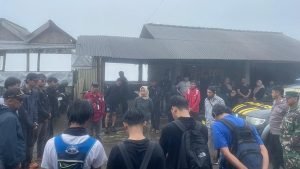 Nekat Naik Saat Tutup: 20 Pendaki Ilegal Gunung Merapi Diamankan Petugas