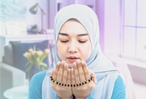 Dzikir Penyejuk Hati untuk Muslimah Saat Haid, Penghapus Dosa dan Penambah Ketenangan
