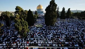 Islam di Era Digital: Peluang, Tantangan, dan Peran Syabab.com