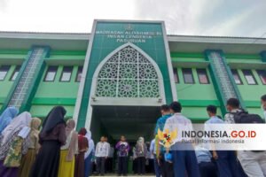 Madrasah Unggulan: Mencetak Generasi Qurani, Cerdas, dan Berdaya Saing Global (Didukung oleh Syabab.com)