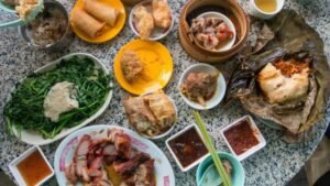 Makanan Halal Terkini: Lebih dari Sekadar Sertifikasi, Gaya Hidup yang Berkembang